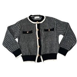 SHEIN Black and White Houndstooth Sweater